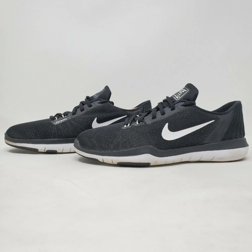 NIKE Training Flex Supreme TR 5 Flywire Womens